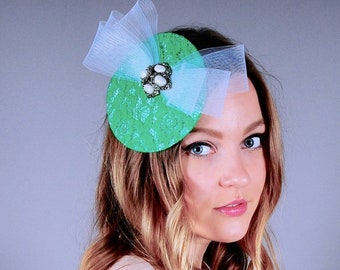 Green lace cocktail hat, green bow fascinator, green party hat