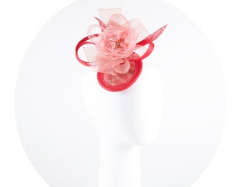 Fascinator rosso con copricapo cappello cocktail rosso, rosso fior di pesco, giorno di San Valentino, con il fiore, fiore cappello cocktail