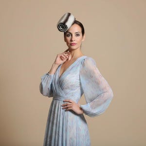 Felt Fascinator Hat | Elegant Felt Cocktail Hat | Minimalist Formal Hat | Wedding Fascinator | Classic Occasion Headpiece bild 8