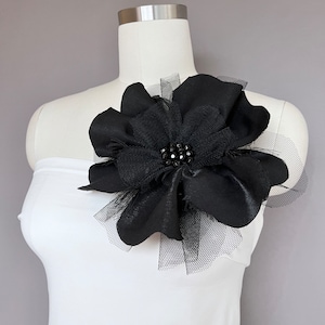 Large black flower, XL flower, black fabric corsage, large flower, black flower brooch, textile flower brooch, party brooch, weddings, gifts