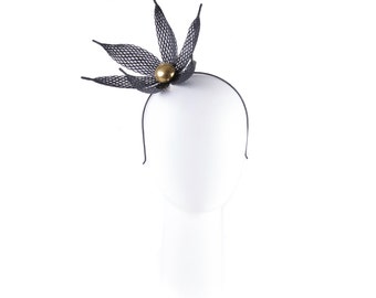 Black Flower Fascinator, Black flower Headband, Black Flower Headpiece, Gift, Couture Fascinator, Occasion Headwear, Cocktail hat, Millinery