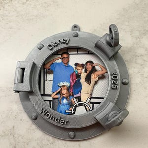 Cruise Ship Porthole Picture Frame: Personalized Keepsake with your cruise details, Fish Extender, Cruise Gift