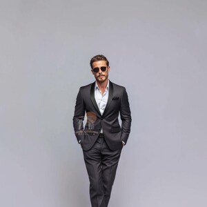 Elegant Charcoal Gray 2 Piece Slim Fit Tuxedo Suit for Men Wedding & Formal Attire Men-Tailored suit and best suit for Wedding and party