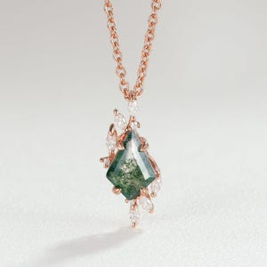 Natural Moss Agate Pendant Necklace Kite Shaped Moss Agate Necklace Pendant Birthday Gift Promise Necklace Pendant Gift For Love Women Gift