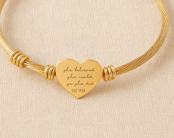 Sie glaubte, sie könnte so, dass sie Tat Armband, inspierierendes Geschenk für sie, motivierendes Zitat Schmuck, Mantra Manschette Armband, College Abschluss