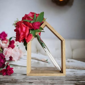 Eiche Farbe Holz Wand & Tischvase mit Glasrohr | Rustikale Knospe Vase | Minimalistischer Blumenhalter | Handmade Wohndekor