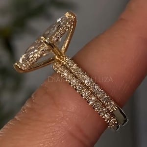 4 CT Marquise Cut Moissanite Wedding Bridal Set, 14K/18K Solid Gold, Round Half Eternity Band, Engagement Ring Set, Unique Marquise Gift