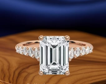 Anillo de compromiso con diamante cultivado en laboratorio talla esmeralda / Anillo con diamantes laterales de tamaño decreciente / Joyería nupcial de oro / Anillo de novia de lujo para ella