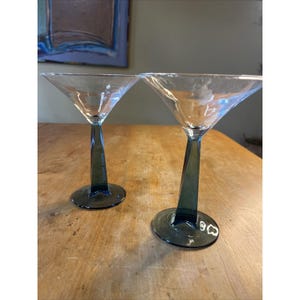 VTG Set of 2 Bombay Sapphire 4 Sided Twist Square Blue Stem Martini Glasses