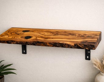 Prateleira flutuante em madeira de oliveira | Prateleira de parede com borda natural | Prateleira rústica feita à mão | Prateleira de madeira maciça | Decoração escandinava e industrial