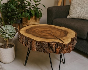 Mesa de centro de nogal | Borde natural | Hecha a mano | Conjunto único. Entrega antes de Navidad.