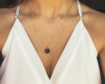 Gouden ketting met initialen schijf, monogram ketting, kinder initialen sieraden, aangepaste munt ketting, verjaardagscadeau voor haar, gepersonaliseerde sieraden cadeau