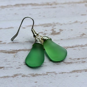 Green Sea Glass Earrings, Hawaiian Jewelry, Sea Glass Jewelry, Gift for Her, Beach Jewelry, Bridal Jewelry Beach Wedding Bridesmaid Earrings