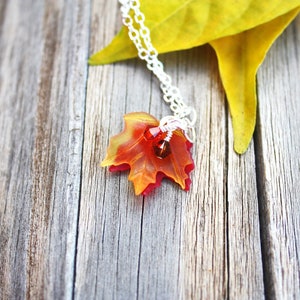 Maple Leaf Necklace, Fall Wedding, Leaf Necklace, Maple Leaf Charm, Woodland Necklace, Nature Jewelry, Autumn Necklace, Maple Leaf Pendant image 1