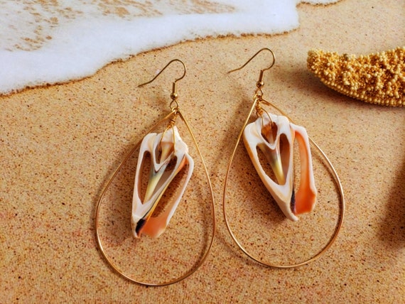 Hawaiian jewelry best sale earrings