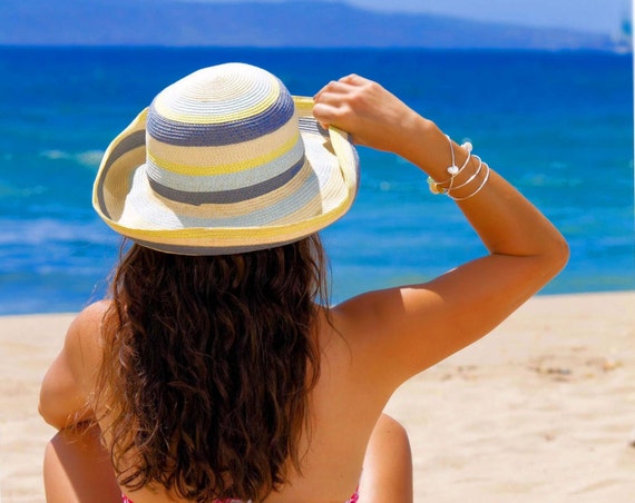 Etsy beach deals jewelry