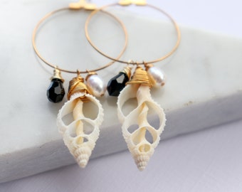 Sea Shell Earrings, Hoop Earrings, Beach Jewelry Summer Earrings Beach Wedding Hawaiian Jewelry Boho Jewelry Summer Jewelry Bohemian Jewelry