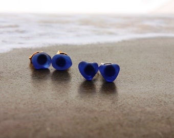 Cobalt Blue Sea Glass Earrings, Sea Glass Jewelry, Beach Jewelry, Simple Earrings, Summer Earrings, Bridesmaid Earrings, Everyday Jewelry