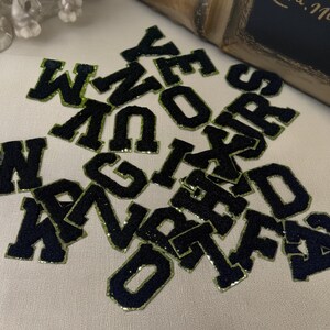 Parche termoadhesivo de letras de chenilla, letras de chenilla autoadhesivas, parches de letras termoadhesivos, bordado de alfabeto termoadhesivo de moda, letras de chenilla