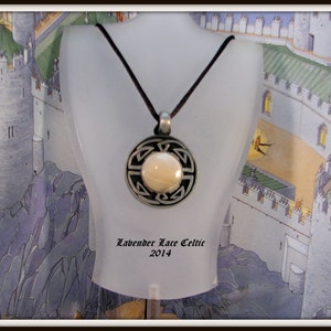 Celtic Knot with Mother of Pearl Necklace Gift