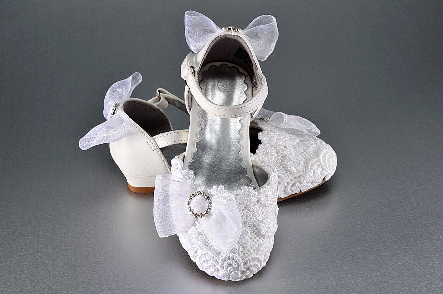 Wedding Flower Girl Shoes / Wedding Vintage Lace Flower Girl Shoes /L…