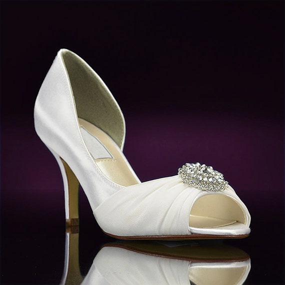 pretty wedding shoes