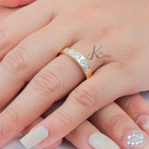 14K Bezel Diamond Wedding Ring, Solid Gold Dome Bridal Band Women, 5 Round Stone Chunky Ring, Thick Non-traditional Anniversary Ring,giftmom