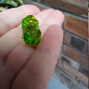 Transparent grass green pumpkin shaped beads - lampwork glass beads - UKhandmade