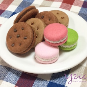 PDF pattern for felt Cookies and Macaroons Pattern and Tutorial felt play food sewing pattern E pattern image 1