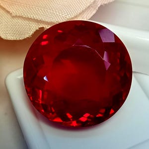 Red Mogok Piegon Blood Ruby Round Cut 48-50 Ct Natural Loose Certified Gemstone For Pendant And Jewellery Making SS259