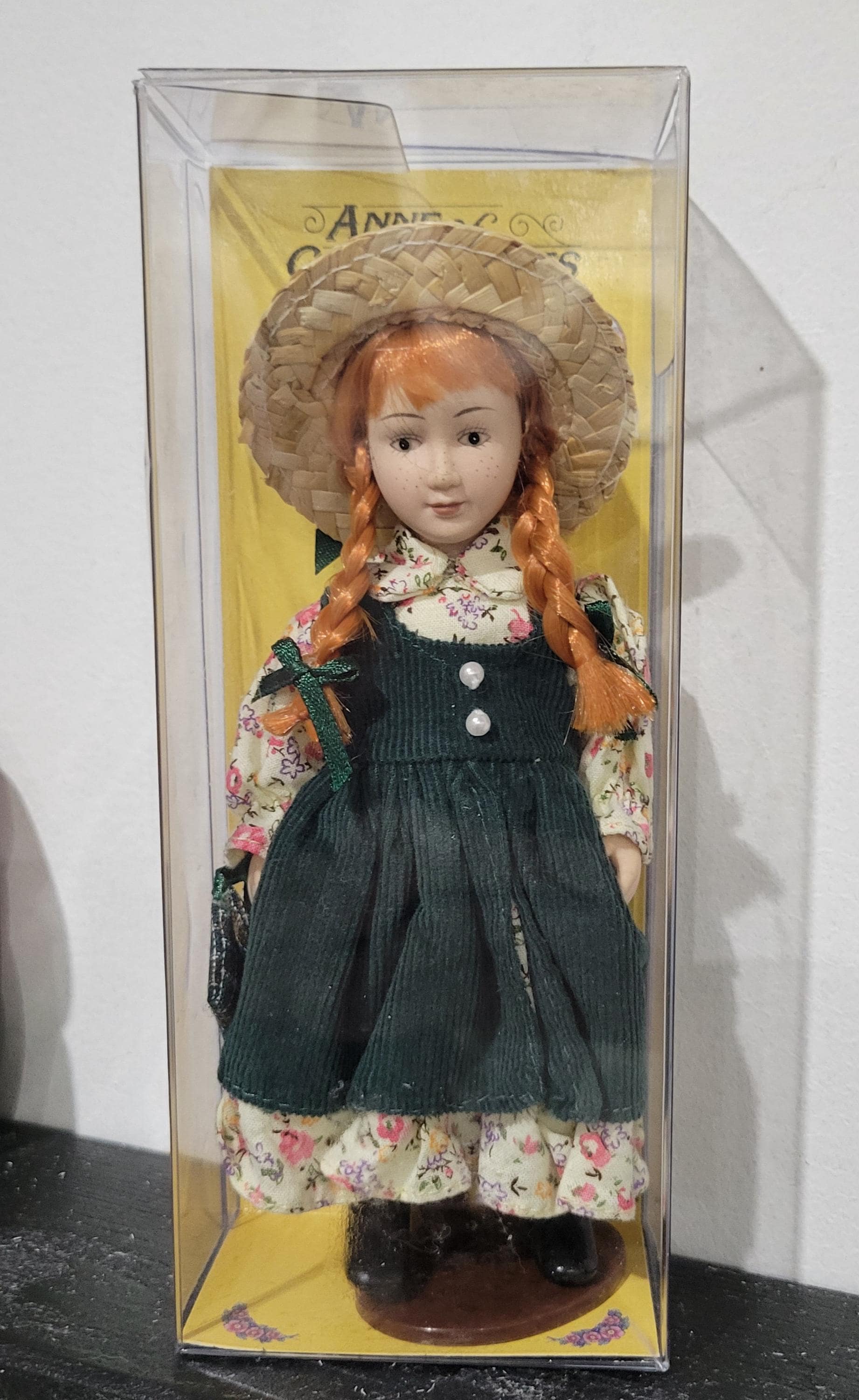 Anne of Green Gables Figurine - Etsy