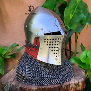 Medieval Knight Helmet with Chainmail | Crusader Steel Helmet | Templar Armor for LARP, Cosplay & Reenactment