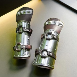 Handmade Medieval Steel Bracers | Arm Guards with Leather Straps | LARP, Cosplay & Reenactment Armor | Knight Vambraces for Costume