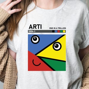 Abstraktes geometrisches Gesicht T-Shirt, moderne Kunst T-Shirt, 100k-1 Grafikdesign, lustiges Freunde Geschenk T-Shirt, Farbblock-Gesicht T-Shirt, Unisex T-Shirt