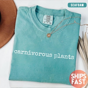 Comfort Colors® Carnivorous Plants Shirt, Botanical Plant Lover Tee, Minimalist Plant Shirt, Venus Flytrap Tee