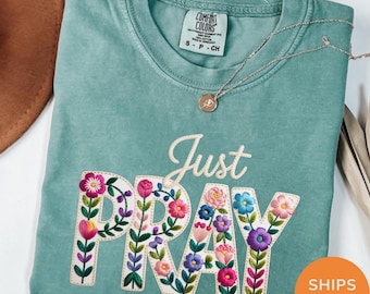Faux Quilted Pray Shirt, Religious Shirt for Women, Patchwork Christian Gift, Bible Verse Tee, Faith Floral Graphic Tee Comfort Colors shirt