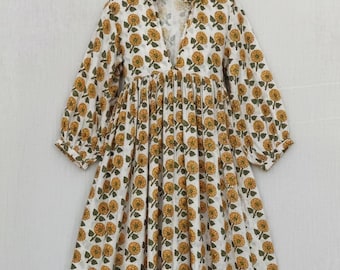 Gelbes Blumen Block Print Midikleid aus Baumwolle: Boho Sommerstil