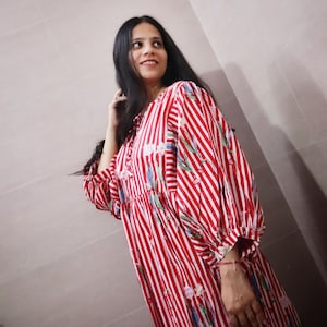Robe en coton,Robe faite main,Robes indiennes,Robe indienne en coton,Vêtements de fête,Robe de mariée,Robe à fleurs en coton,Robe traditionnelle