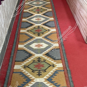 Handwoven Wool Jute kilim Runner Rug, Handmade Kilim Dhurrie Rug, Motifs Oriental Traditional Indian Geometric   Gifts,Oriental Runner