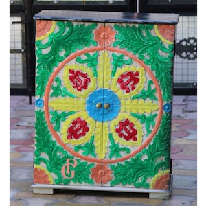 Hand Carved Mango Wood Bedside Cabinet: Indian Nightstand Sideboard