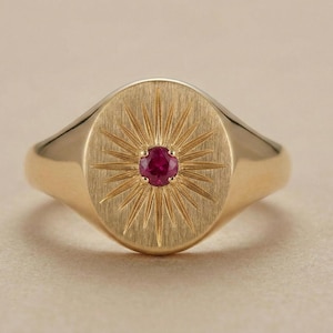 14K Ruby Sunburst Signet Ring in Gold & Metal Variants, Star Engraved Band, Minimal Stackable Signet Ring, Celestial Gold Ring, Gift for Her