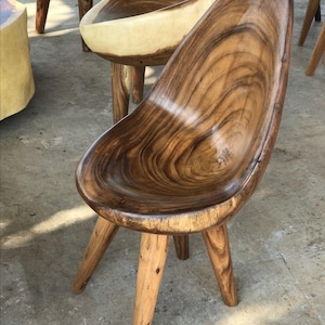 Sillón de madera maciza hecho a mano: Muebles auxiliares con veta natural