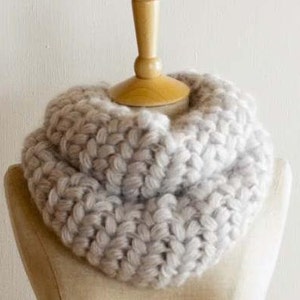 CROCHET PATTERN instant download - Frost Bite Cowl - large grey cool beautiful braided pretty gray infinity neck warmer puffy tutorial PDF