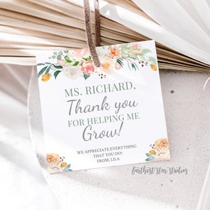 Express your gratitude to teachers with these editable Peony thank you tags! Perfect for end-of-year gifts, Teacher Appreciation Week, or anytime you want to show your appreciation.