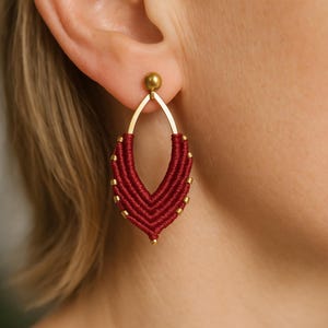 Boucles d’oreilles macramé, Forme navette, Élégantes et féminines, bijou personnalisable, bijou créateur
