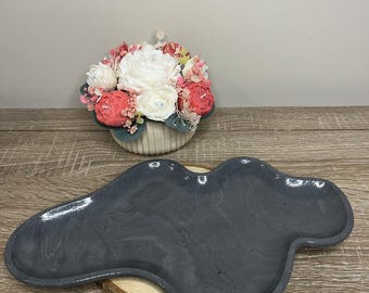 Cloud shape decorative jesmonite trays/home decor ideas/candle support/jewellery tray