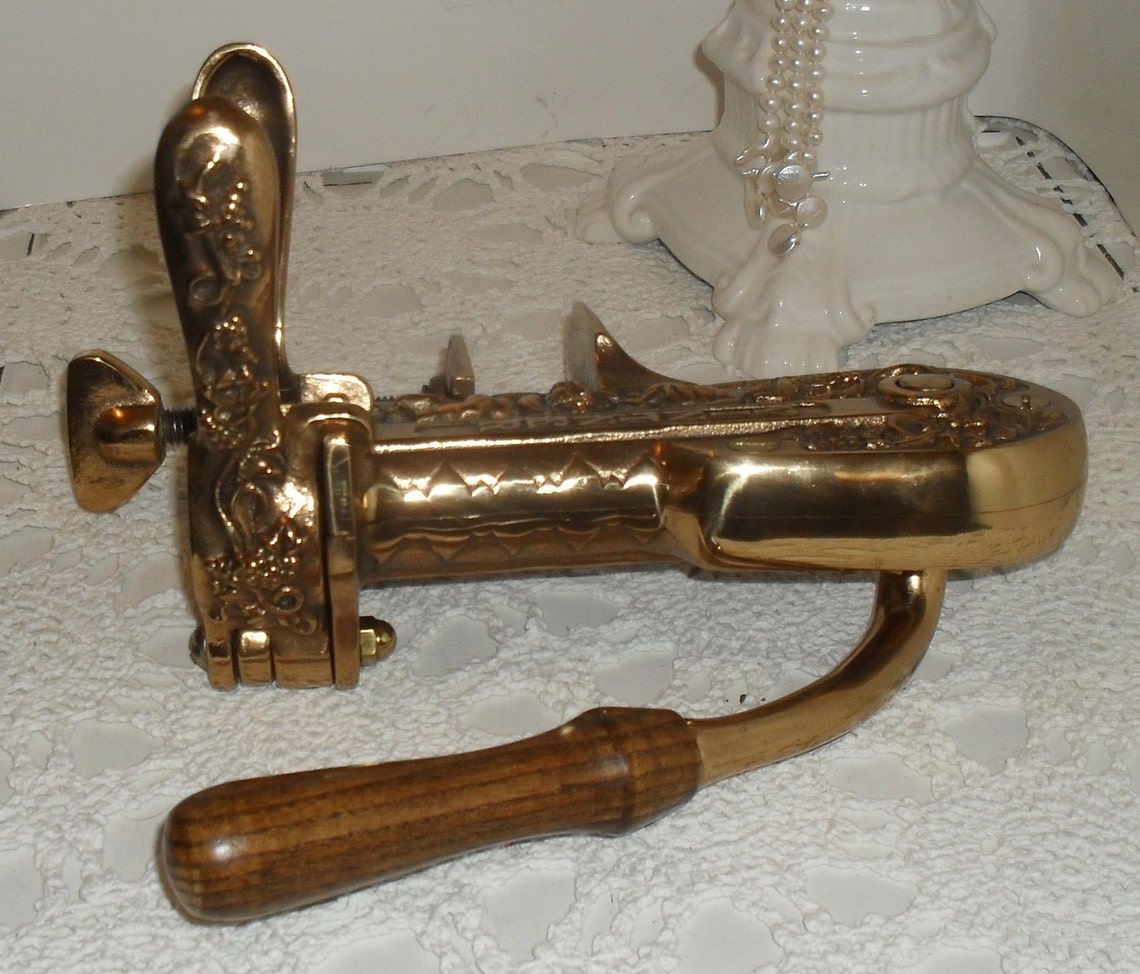 BEAUTIFUL Vintage Brass Wine Bottle Opener Cork remover Etsy