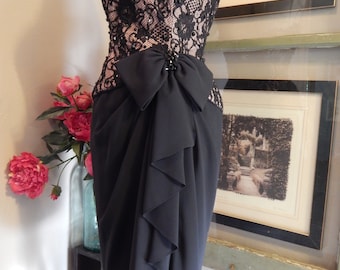 Free Shipping Oh So Sexy- A.J.BARI  --Vintage 50s Corset --Black Lace and Beaded Party Dress----Stunning