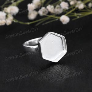 925 Sterling Silver 10mm Hexagon Bezel Ring Setting, Blank Jewelry Base for Gemstone or Resin Insert, Keepsake Ring Tray for Jewelry Making
