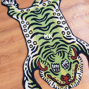 Handgetufteter Wollteppich: Tiger Animal Print